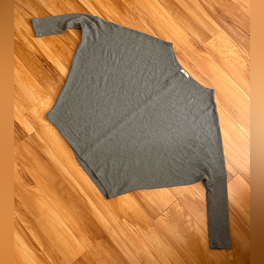 Cherish Heather Gray Knit Top
